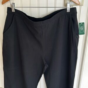 LL Bean Women’s Perfect Fit Pants, Straight-Leg, Size XL REG, Black, NWT